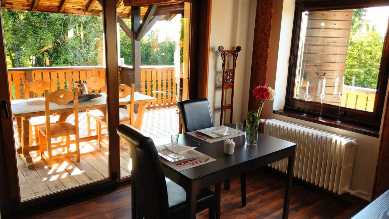 Domaine De L'Olifant Bed & Breakfast Champanges ภายนอก รูปภาพ
