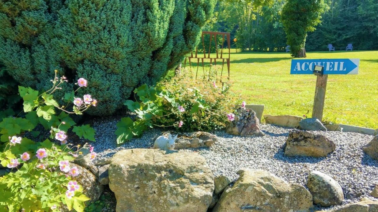 Domaine De L'Olifant Bed & Breakfast Champanges ภายนอก รูปภาพ