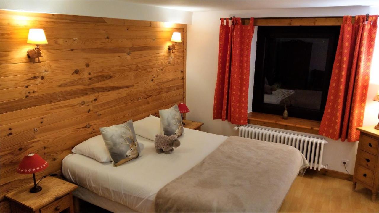 Domaine De L'Olifant Bed & Breakfast Champanges ภายนอก รูปภาพ