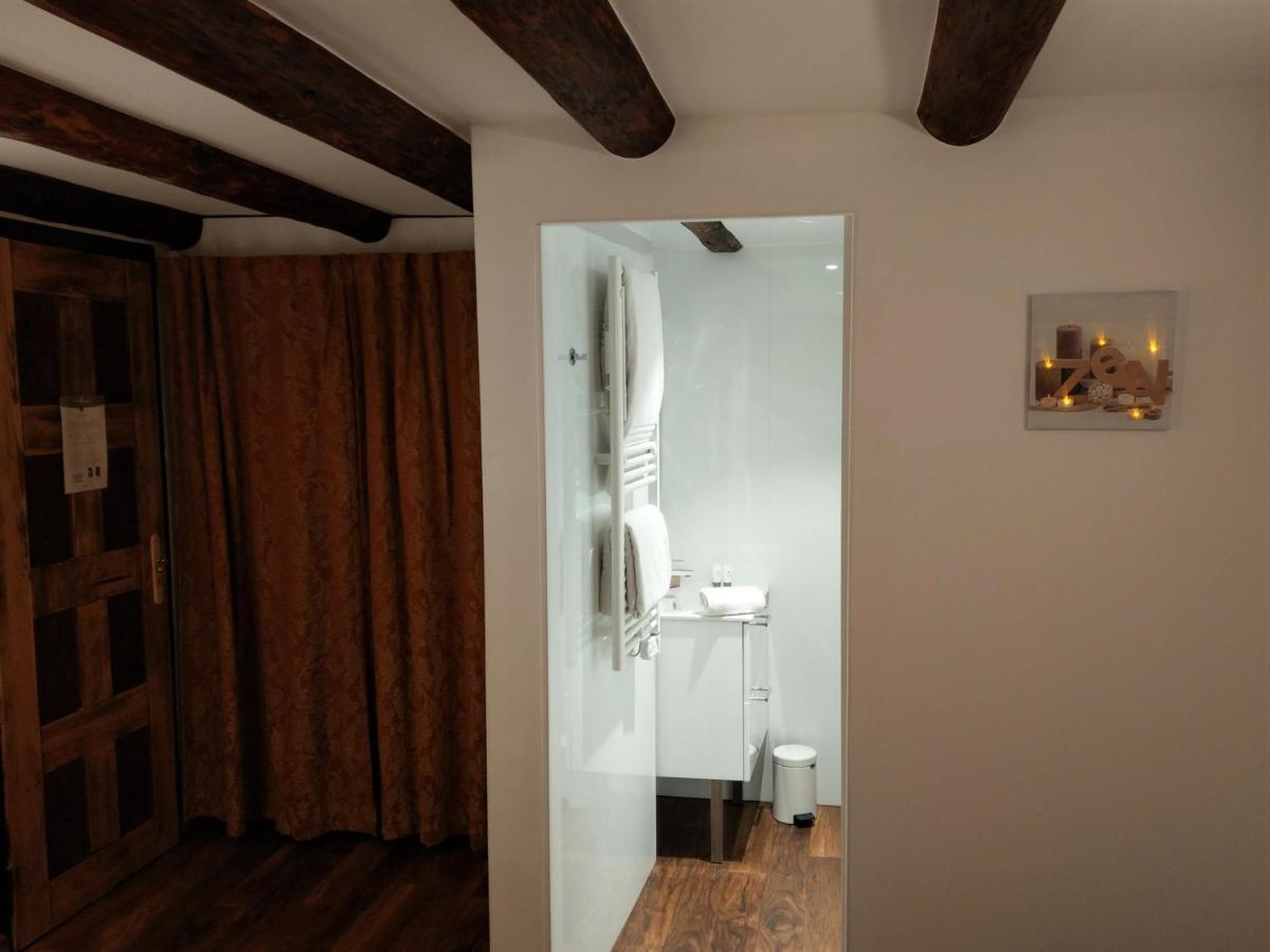 Domaine De L'Olifant Bed & Breakfast Champanges ภายนอก รูปภาพ
